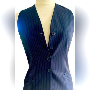 Karl Lagerfeld’s first launch of his design label, beautifully tailored. Wool.